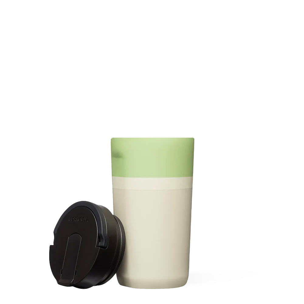 star-warstm-kids-cup-q5 0b29a0bde323--grogu-kids-cup-product-lid-off.png