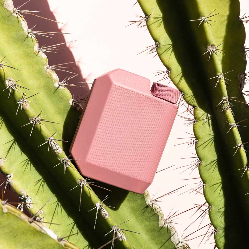 cool-flask-l9 6c7babc2d202--Flask-Lifestyle-7.png