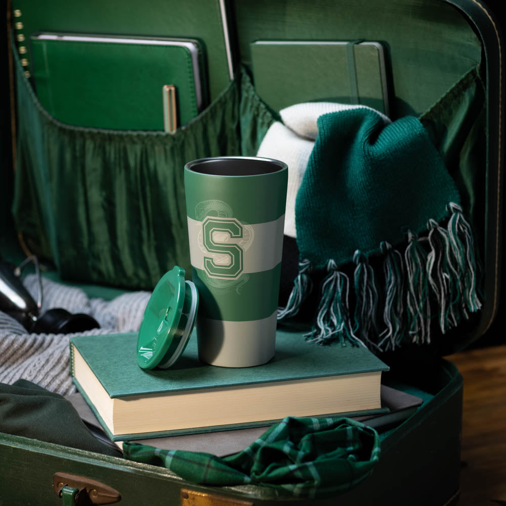 harry-potter-tumbler-h3 84ce9e4c9c5c--HarryPotter-Slytherin-4.jpg