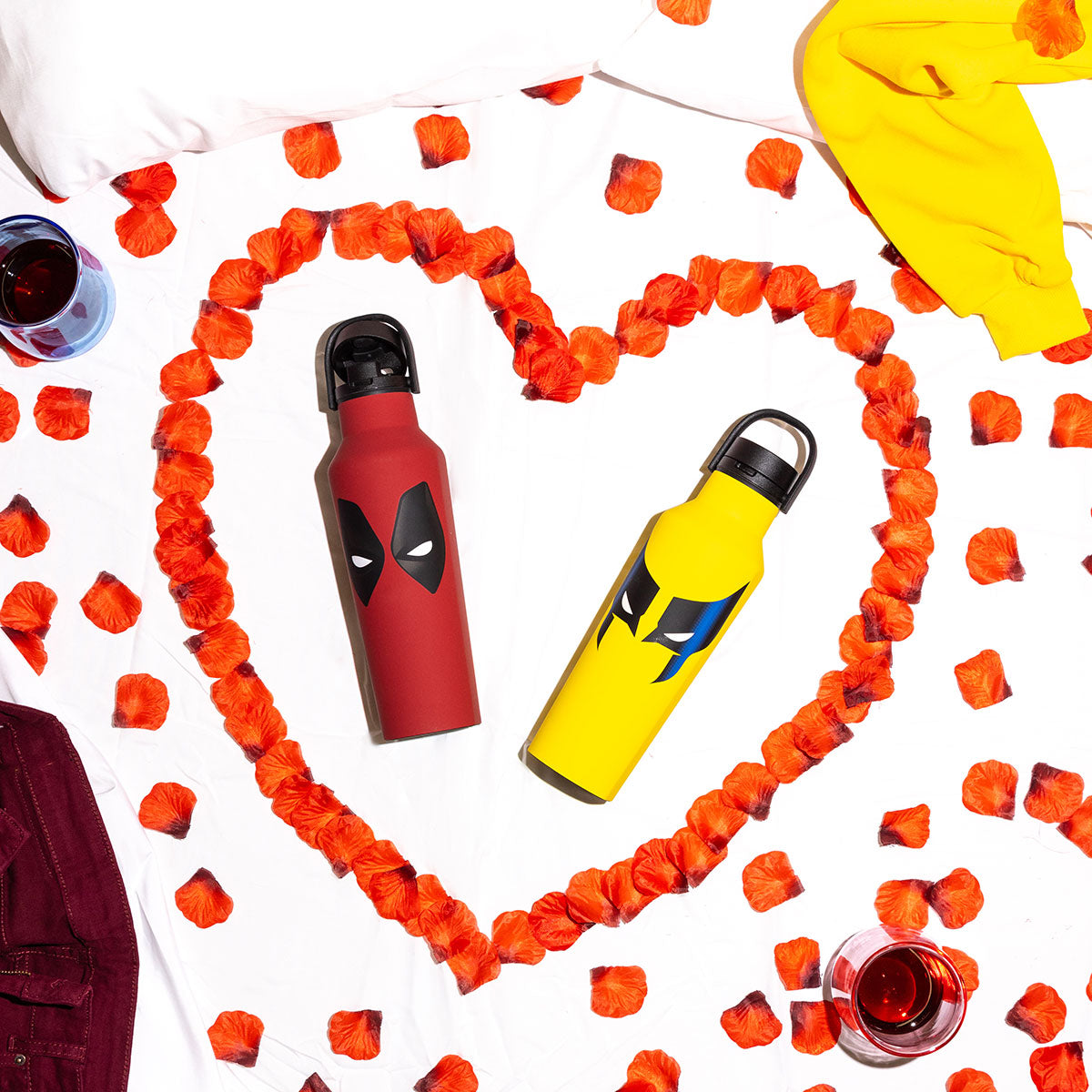 deadpool-and-wolverine-drinkware-a1 a7afce7e71cf--DeadpoolWolverine-PDPLifestyle2.jpg