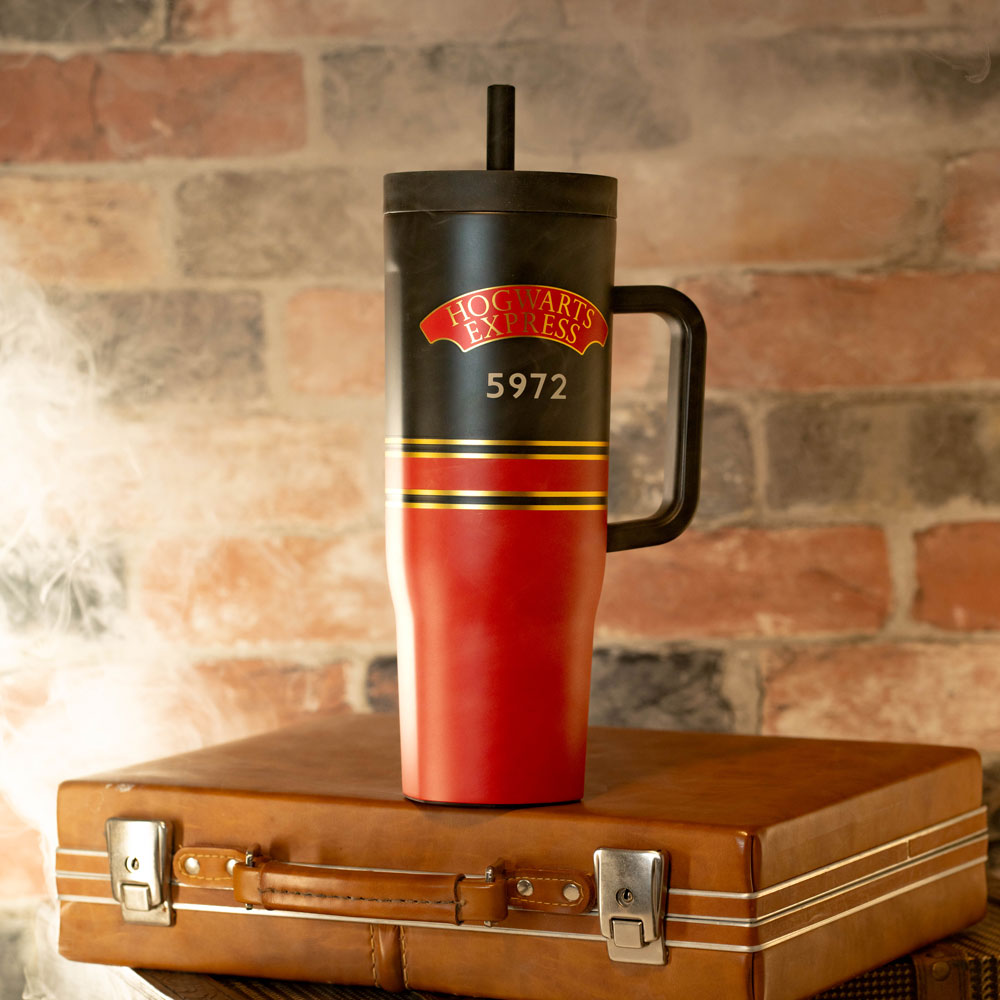 harry-potter-leakproof-cruiser-k7 f7f7f1fff58b--HP2241HEXP-lifestyle-05.jpg